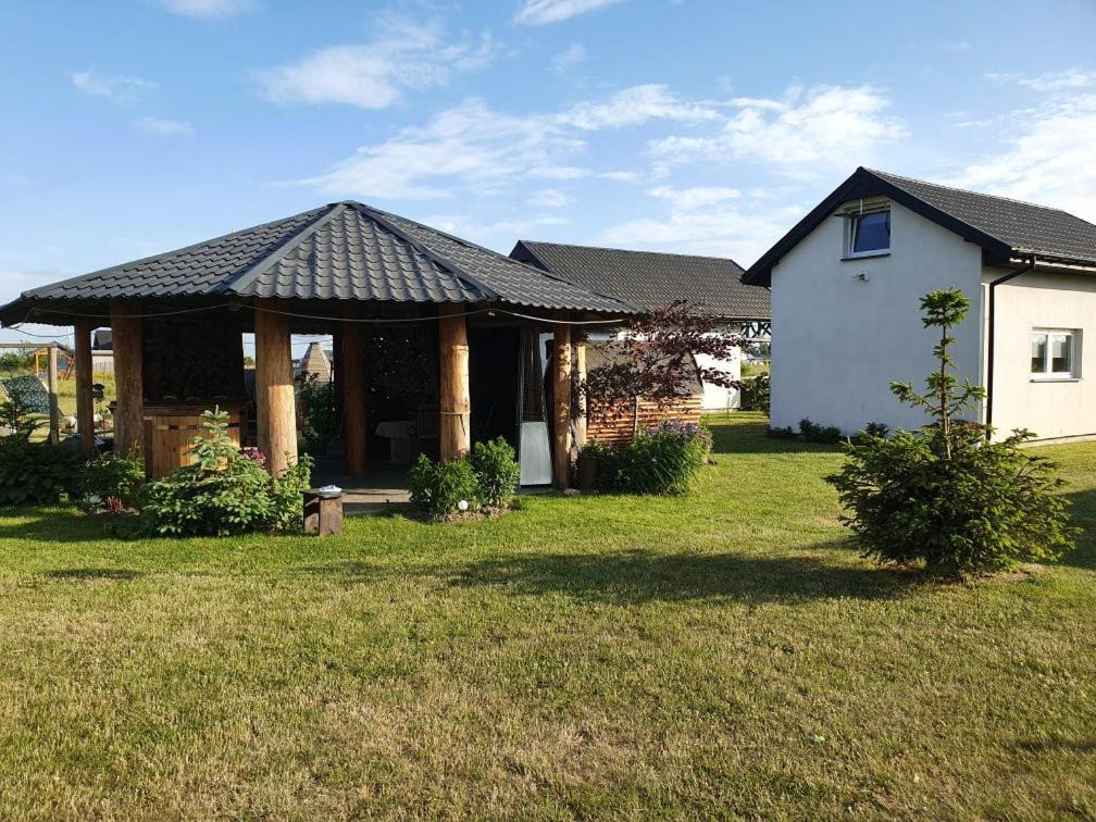 Biale Domki Bedzinko Tylko 1 Km Od Morza Sauna Goraca Balia Bedzino Exterior photo